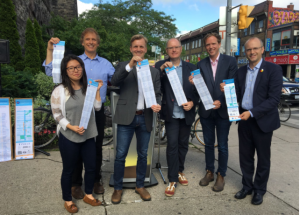 L to R: Rachel Lee (Bloor Superfresh), Albert Koehl, Councillor Joe Cressy, Ron Koperdraad (Bloor Hot Docs), Jared Kolb (Cycle Toronto) and Coun. Mike Layton [Photo: Jun Nogami]